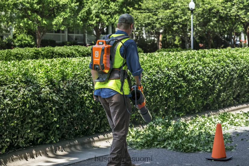 Husqvarna bli950x 0D6048405 työkaluja