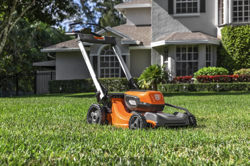 Husqvarna lawn xpert le-322 (mukana akku ja laturi) 0D604854 työkaluja