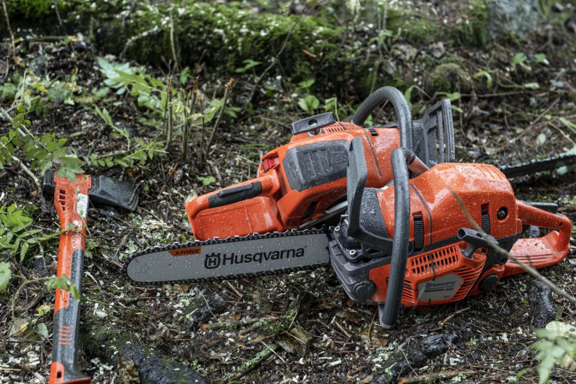 Husqvarna 545 markkaa ii 0D604880 työkaluja